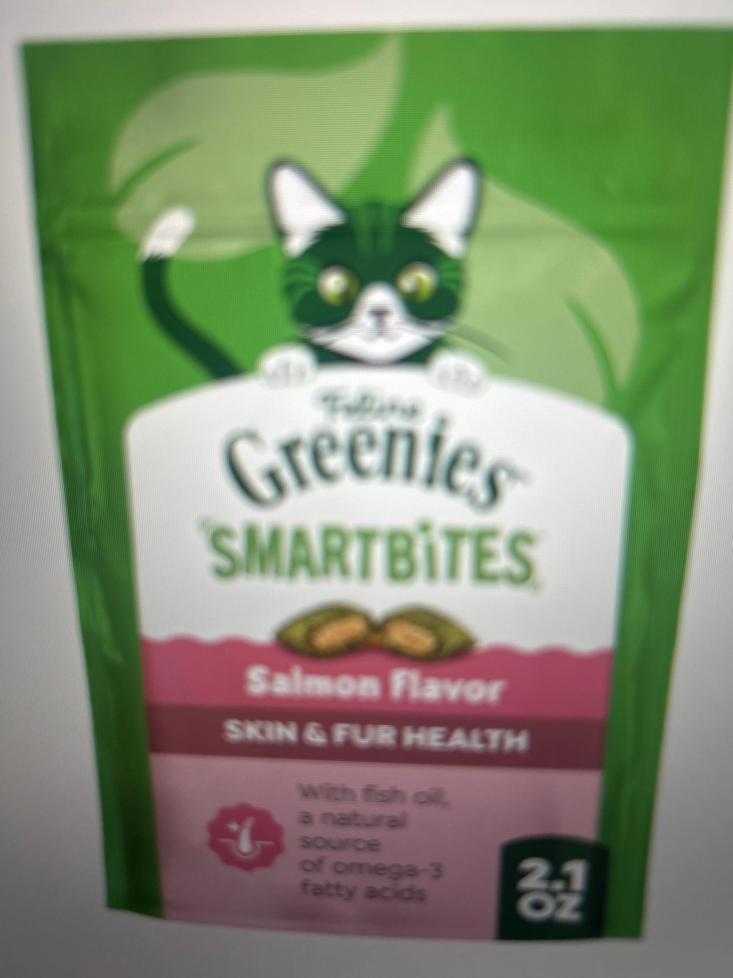 Greenies SmartBites Snacks para Gatos Salmón 2.1oz - Importado USA